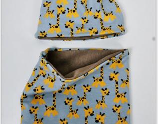 Set Cappello e Collo Giraffe e Felpa