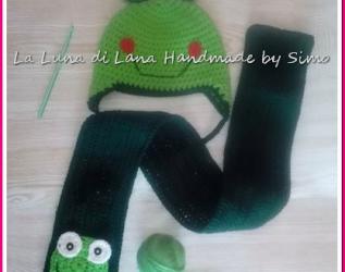 Cappellino e sciarpa ad uncinetto unisex per neonati o bambini a forma di ranocchio