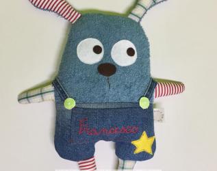 monster doudou con salopette