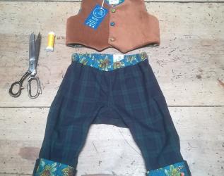 Completo da bimbo gilet  e pantalone
