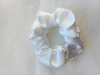 il mio Bianco del 2026 perch� ho scelto il raso per i vostri capelli