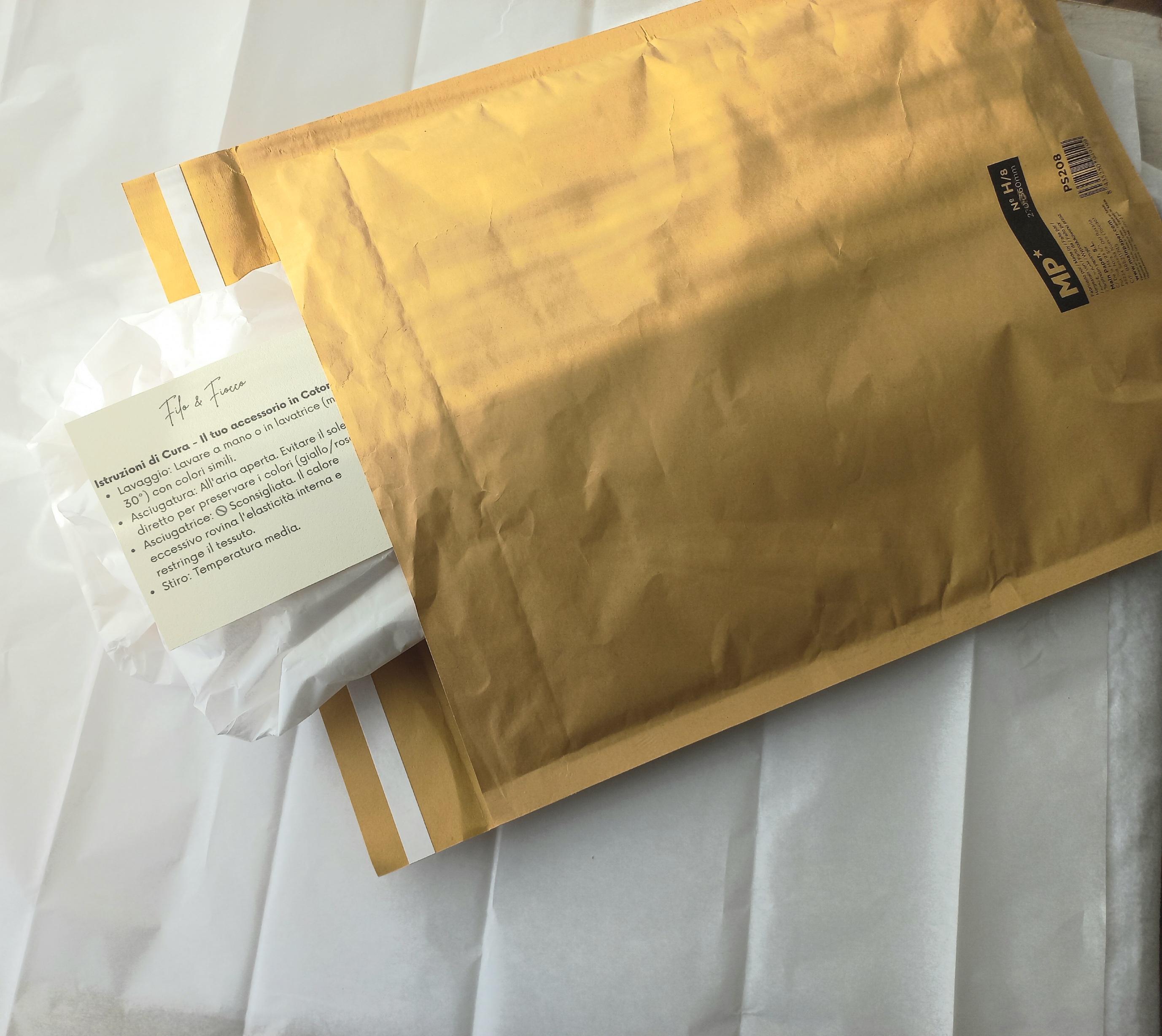 Dal mio laboratorio a casa tua: ecco come nasce un regalo perfetto! Dal mio laboratorio a casa tua: ecco come nasce un regalo perfetto!