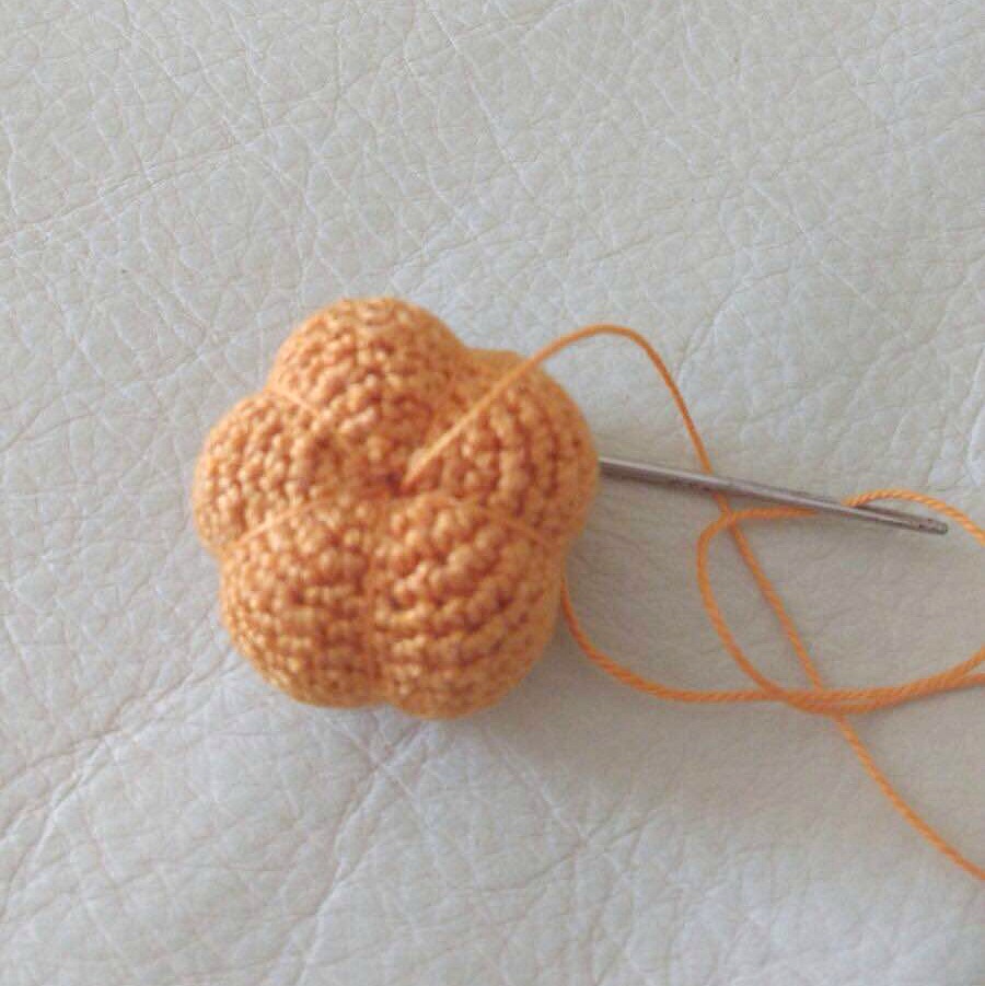 Tutorial uncinetto: Zucca amigurumi