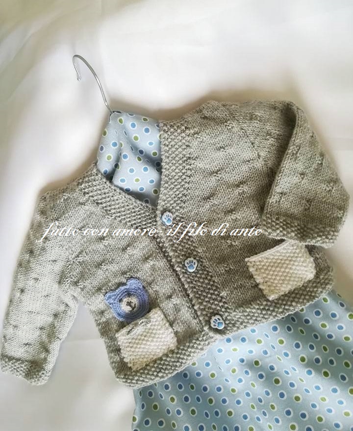 Cardigan / maglia bambino in pura lana merinos con orsetto 