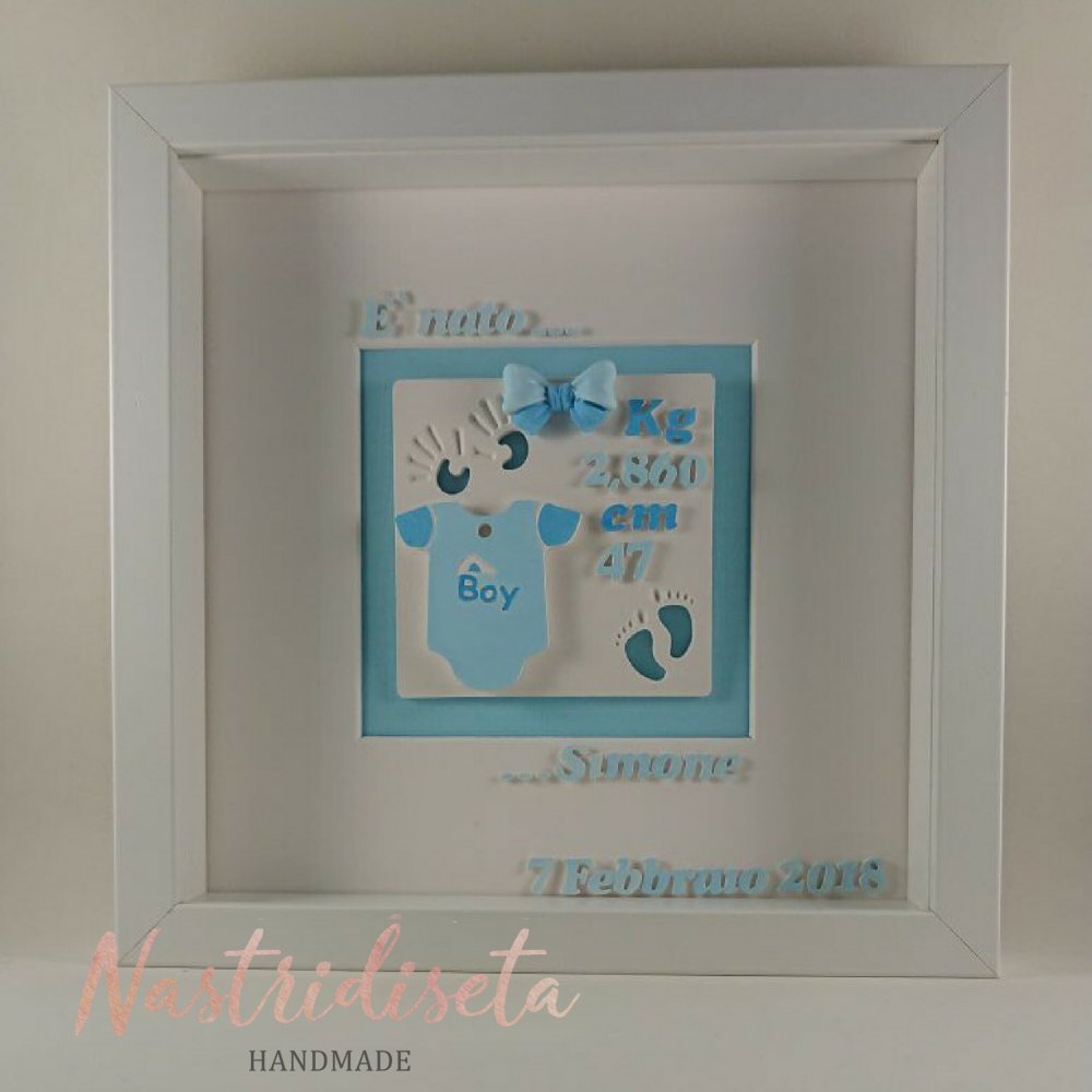Quadretto nascita realizzato a mano con dettagli in polvere di ceramica. Una originale idea regalo per nascita,baby shower,cameretta.