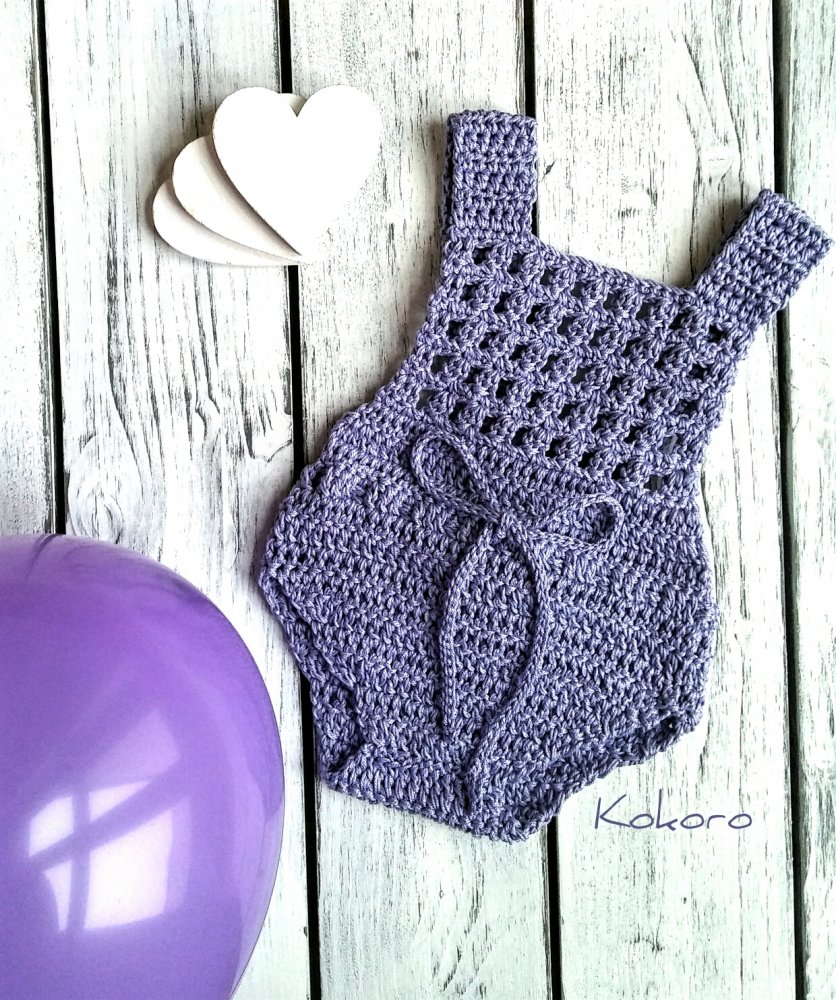 Body pagliaccetto con pettorina, ideale per foto newborn