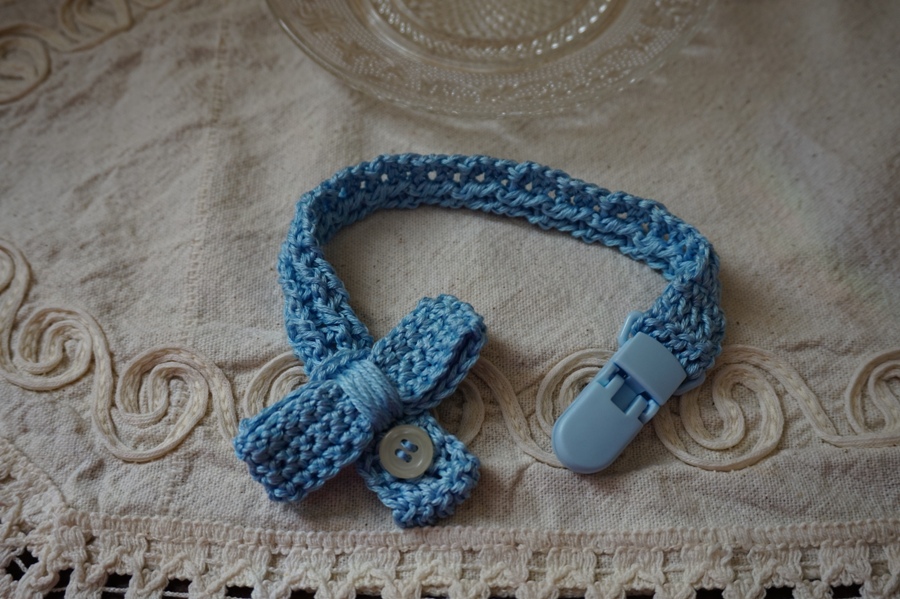Portaciucco azzurro. Cotone con papillon