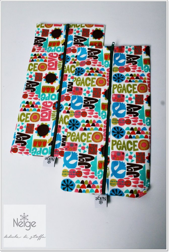 Astuccio PRONTA CONSEGNA Love e Peace