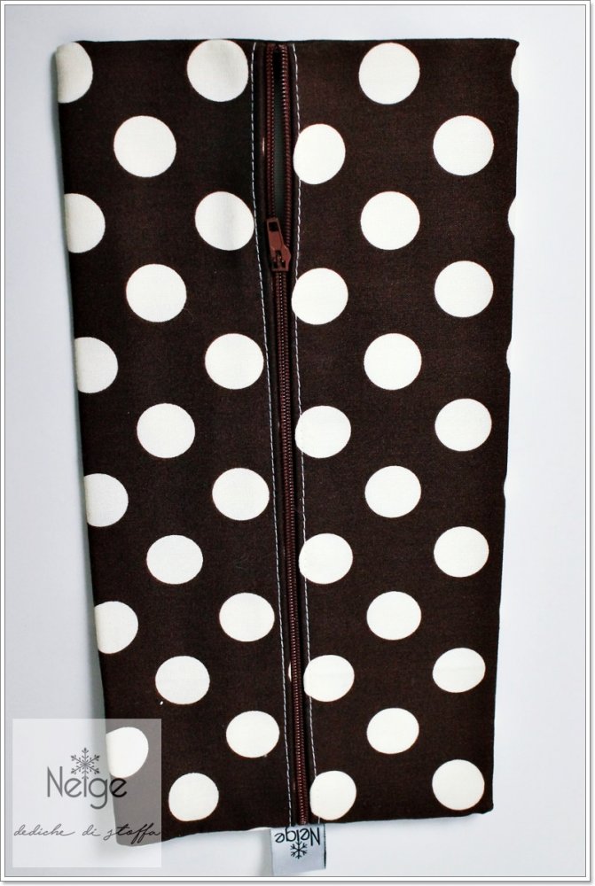 Astuccio PRONTA CONSEGNA Marrone a Pois