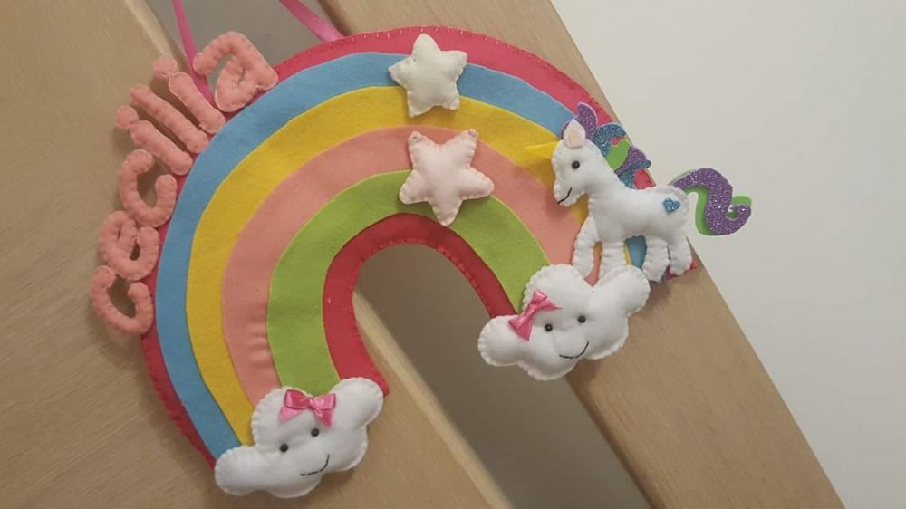 Arcobaleno e unicorno