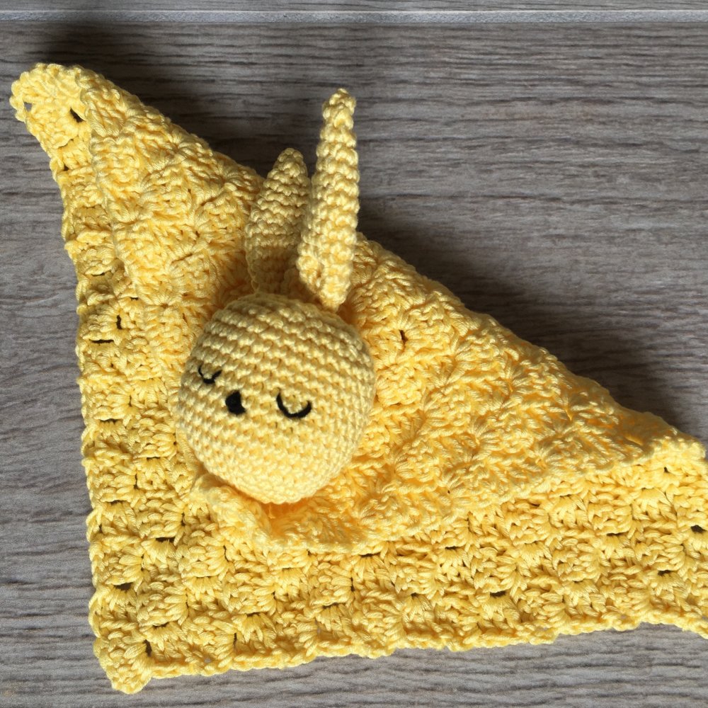 Doudou Coniglietto amigurumi 