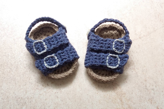 Sandali uncinetto neonato in stile Birkenstock