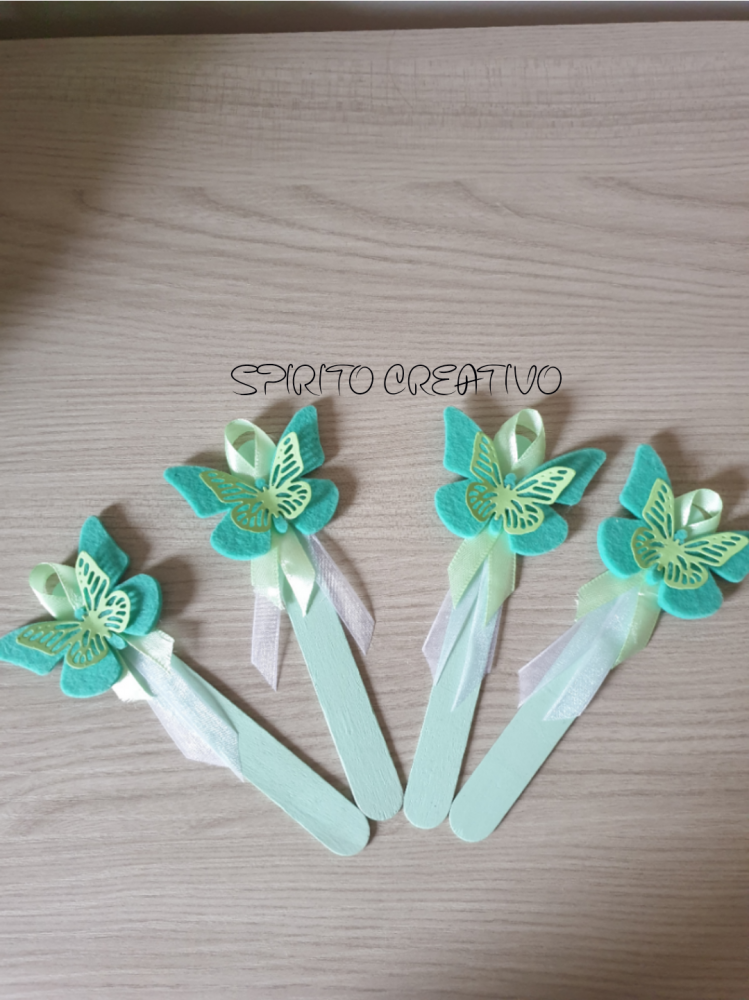 Segnaposto con stecca di legno 