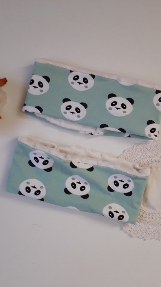 Scaldacollo bambini da 0 mesi ai 2 anni in jersey e pile con disegni di panda