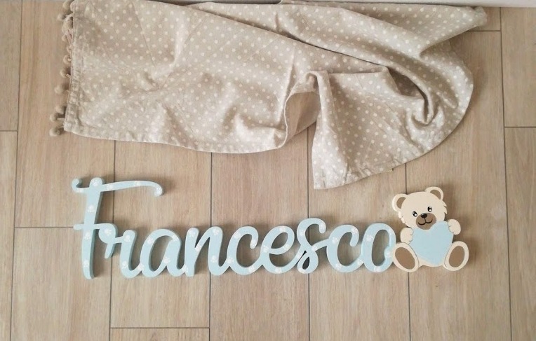 Scritta in legno personalizzata con  orsetto VERSIONE DA APPENDERE