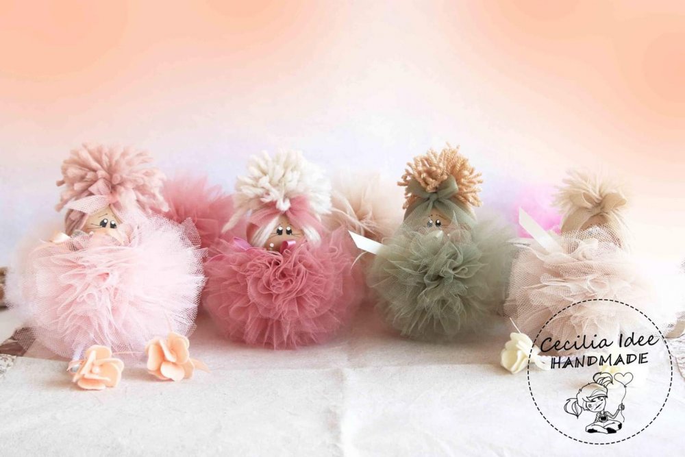 Bambolina in tulle con gambine
