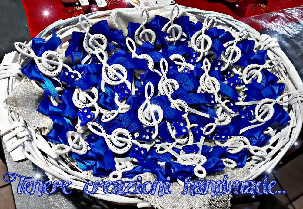 Chiavi di violino in gesso 