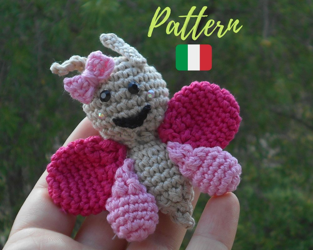 Schema farfalla amigurumi a uncinetto per creare bomboniere per nascita, compleanni, battesimo e comunioni