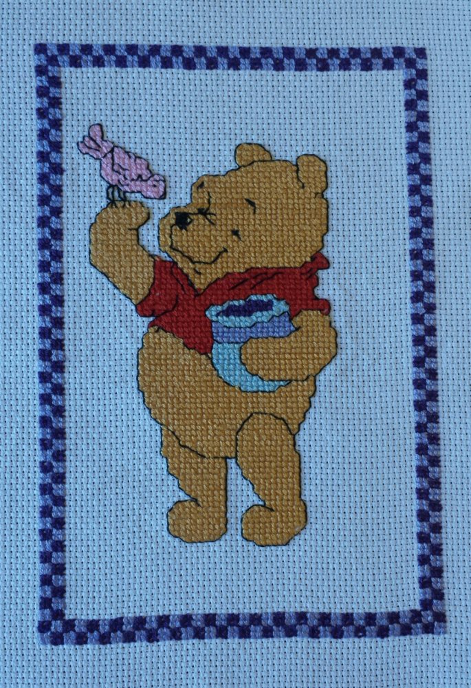 Ricamo punto croce finito Winnie the pooh cross orsetto teddy bear stitch finished