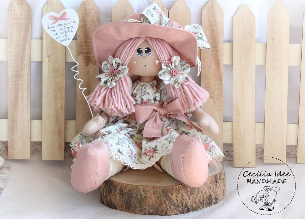 Bambola capelli rosa