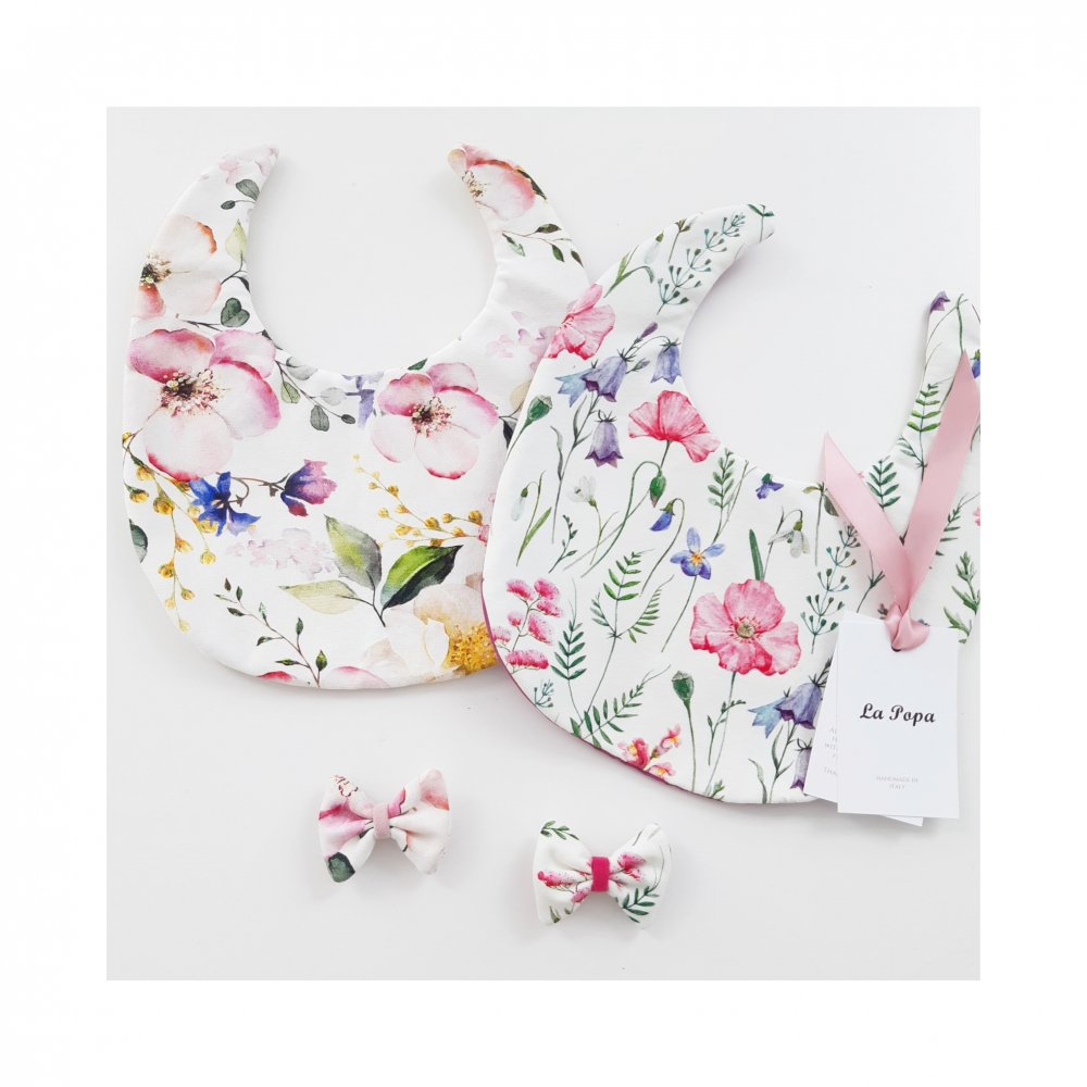 Gift box: due bavaglini + due mollette