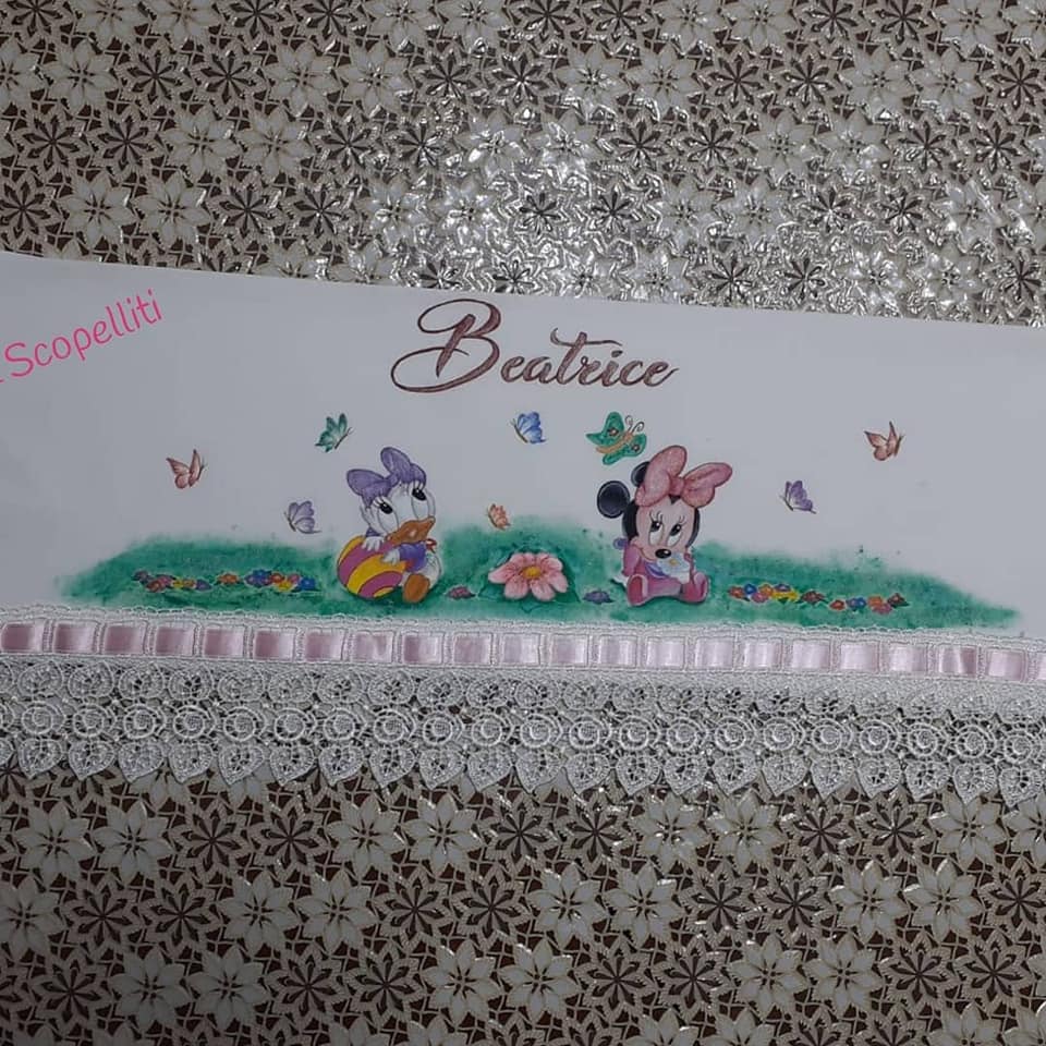 Coordinato lenzuolino carrozzina  con Minnie e Paperina.