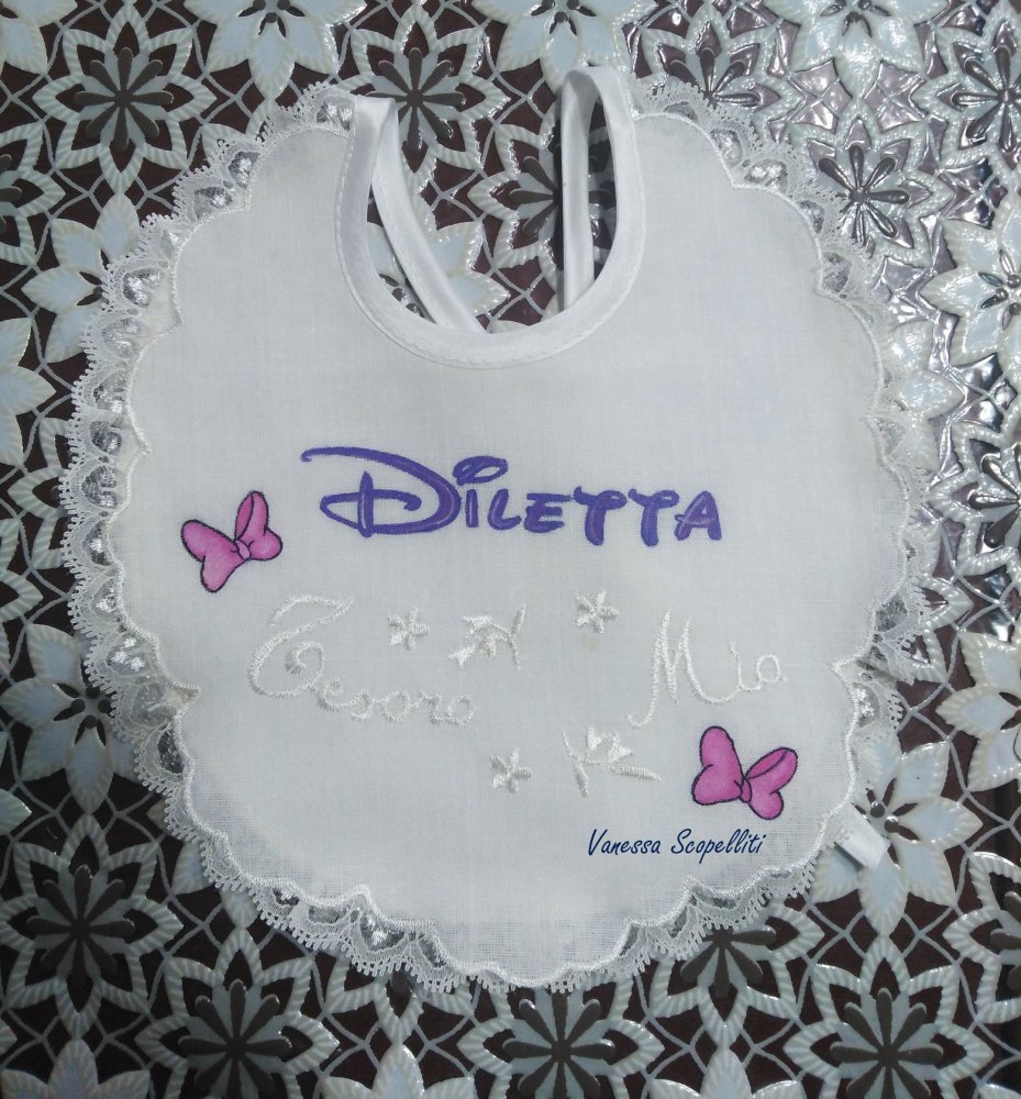 Coordinato carrozzina con Ariel💕     Dipinto a mano