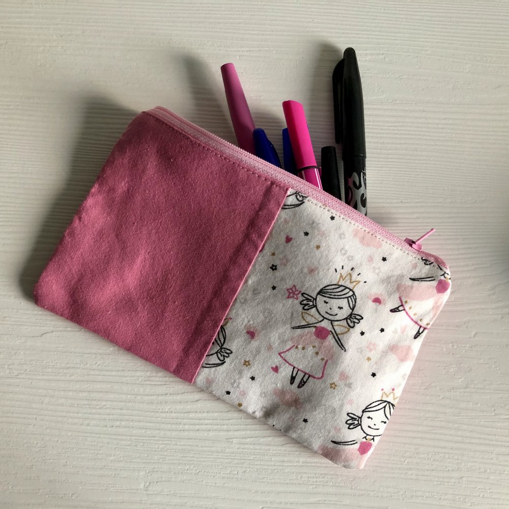 Astuccio per bimba con le ballerine. Idea regalo