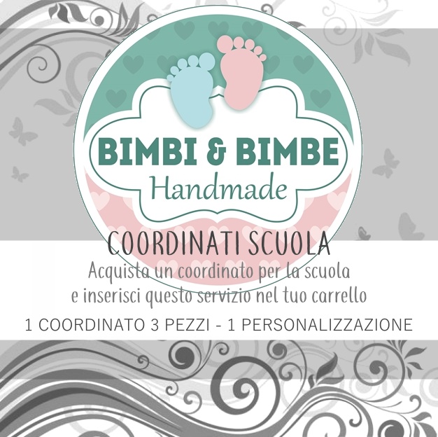 Ricamo del nome su coordinato scuola serie Quadrotti