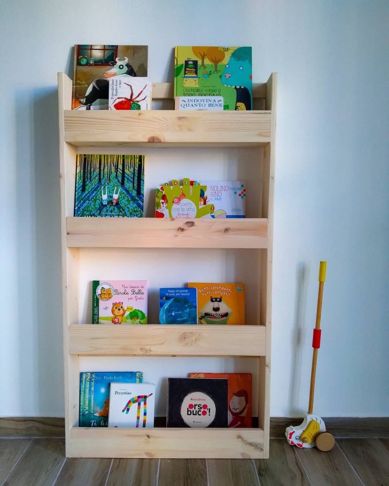 Libreria montessoriana da muro