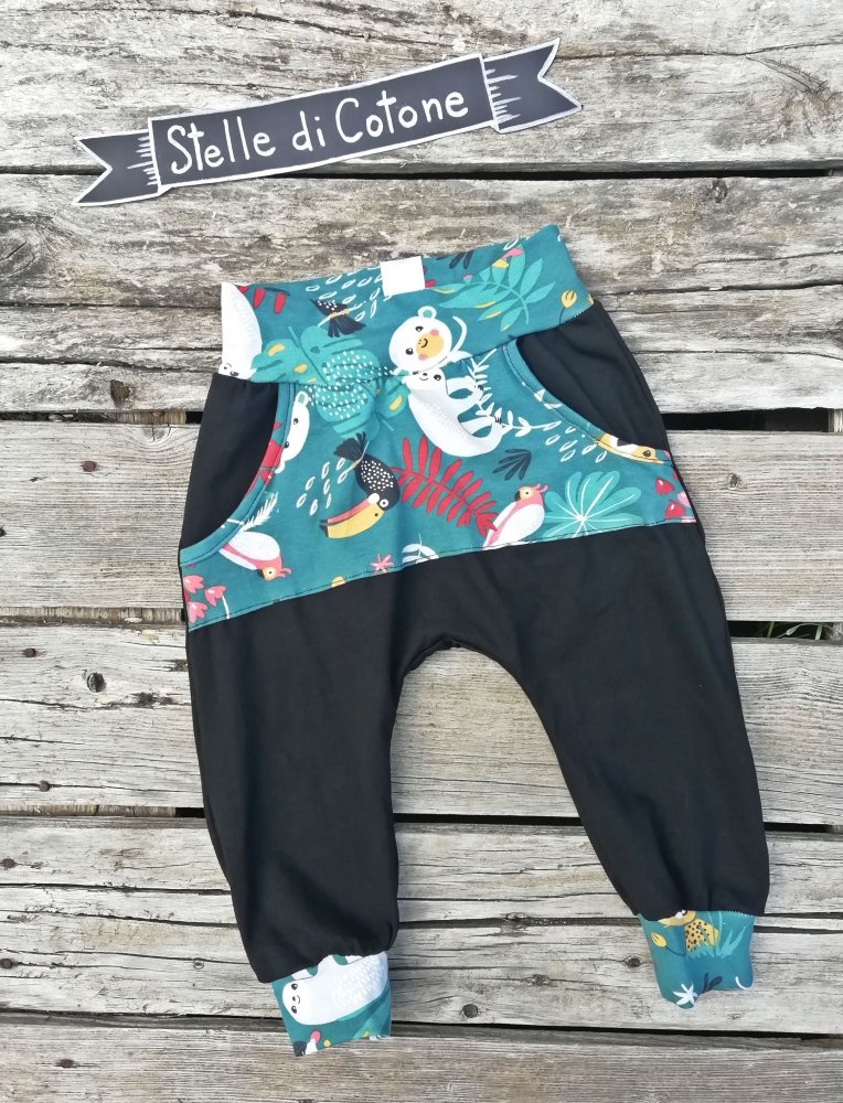Pantaloni modello harem 1-2 anni jungle