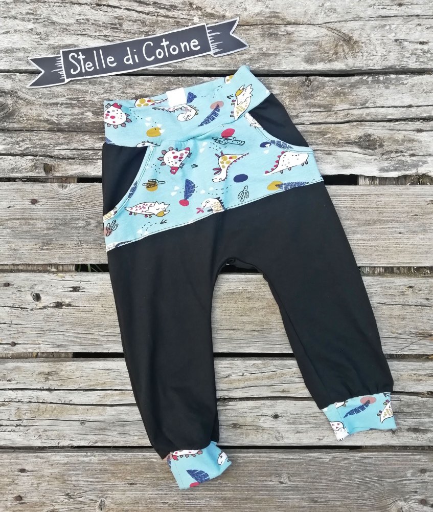 Pantaloni modello harem 2-3 anni dinosauri