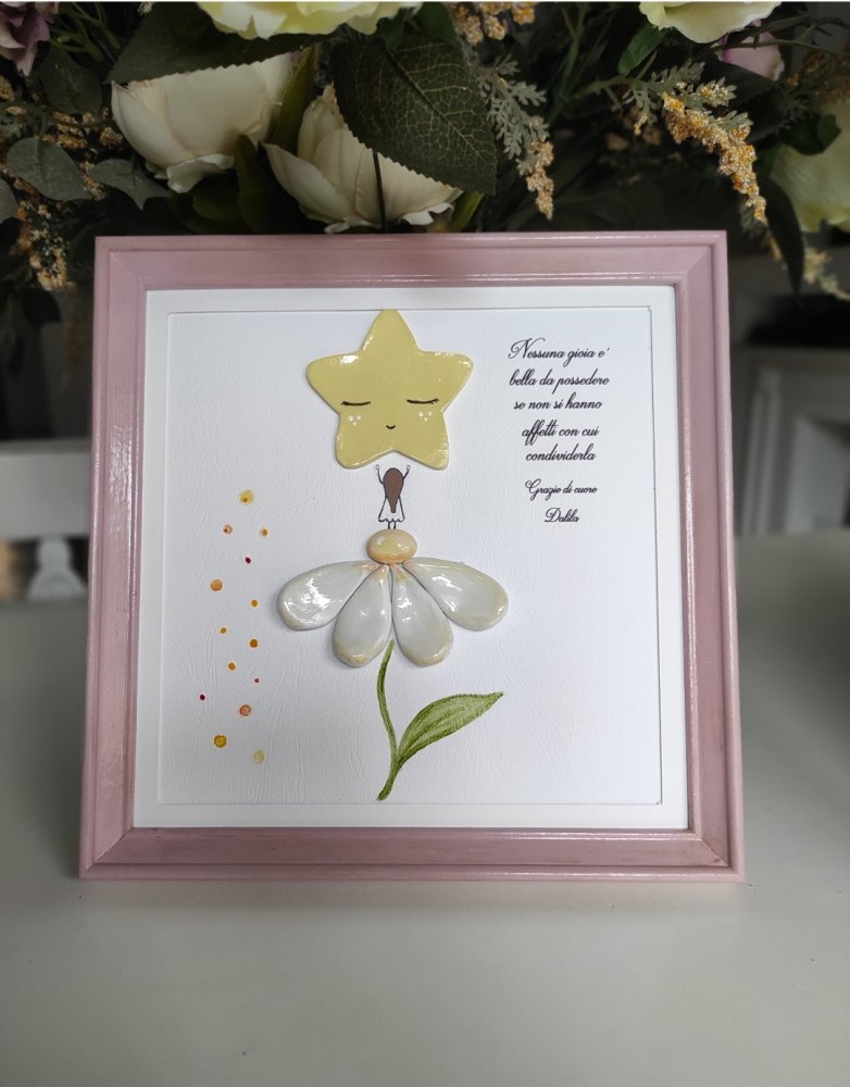 Quadretto bimba su fiore