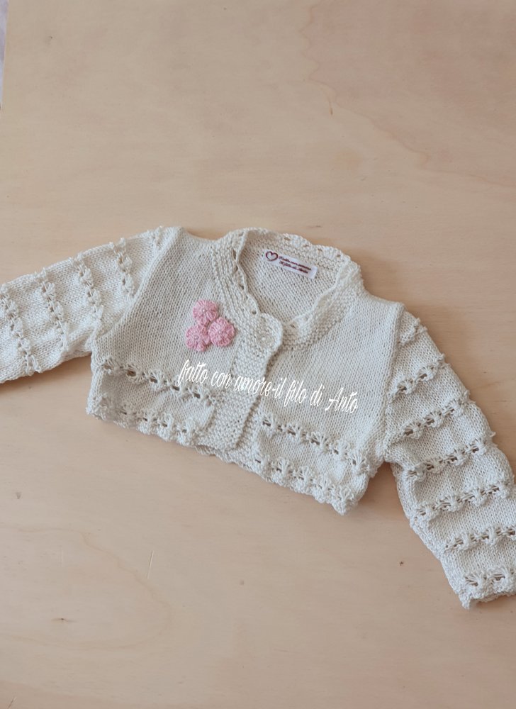 Maglia /giacchino/ coprispalle neonata fatta a mano