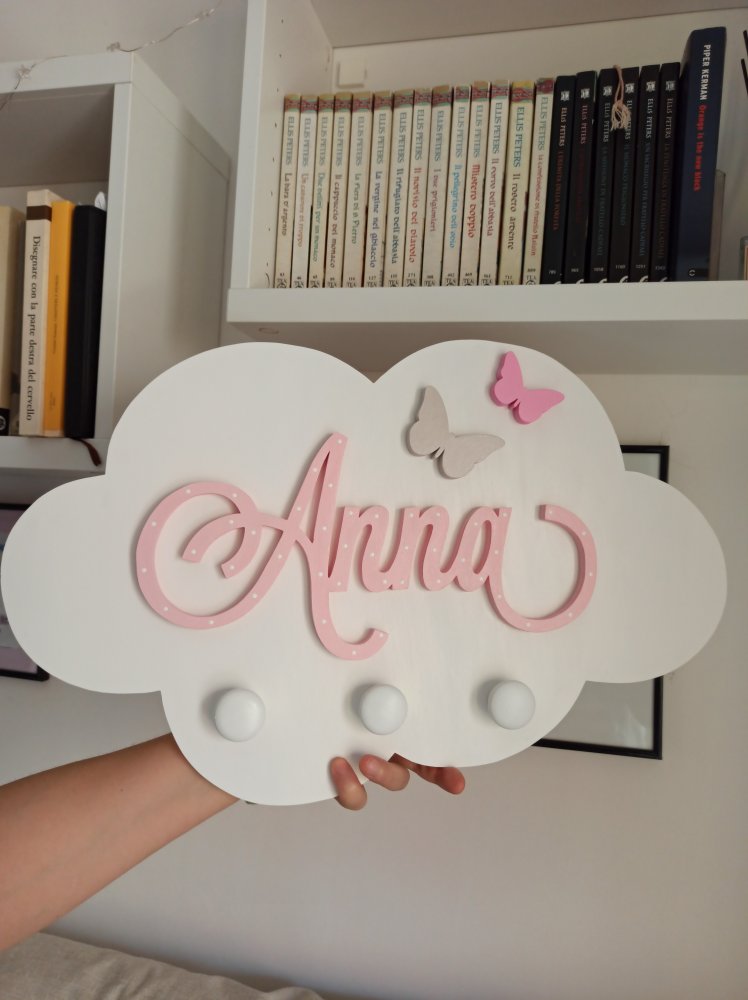 Appendiabiti per bambino con farfalle o cuori