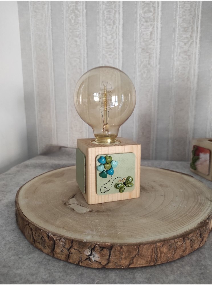 Lampada pensieri di luce 