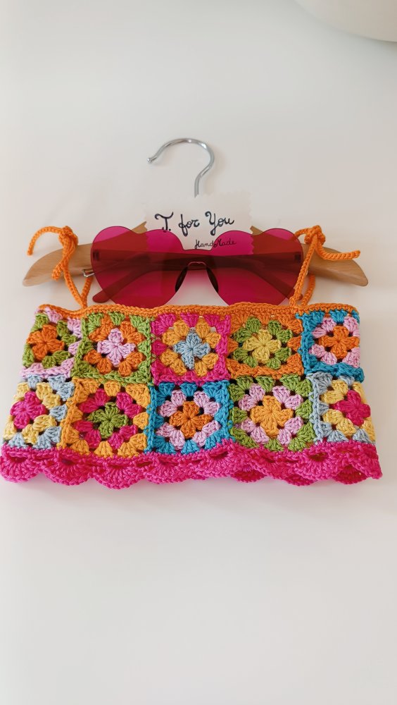 Top granny square neonata 