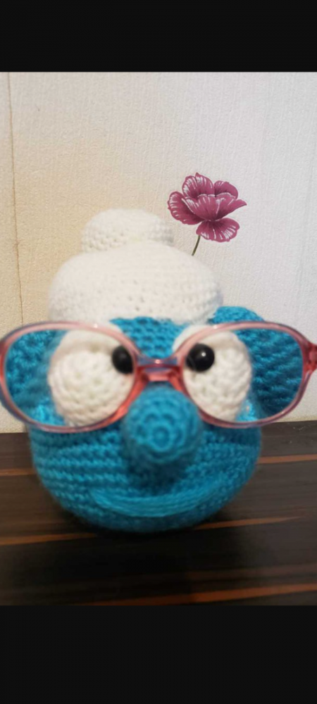 Puffo amigurumi portaocchiali