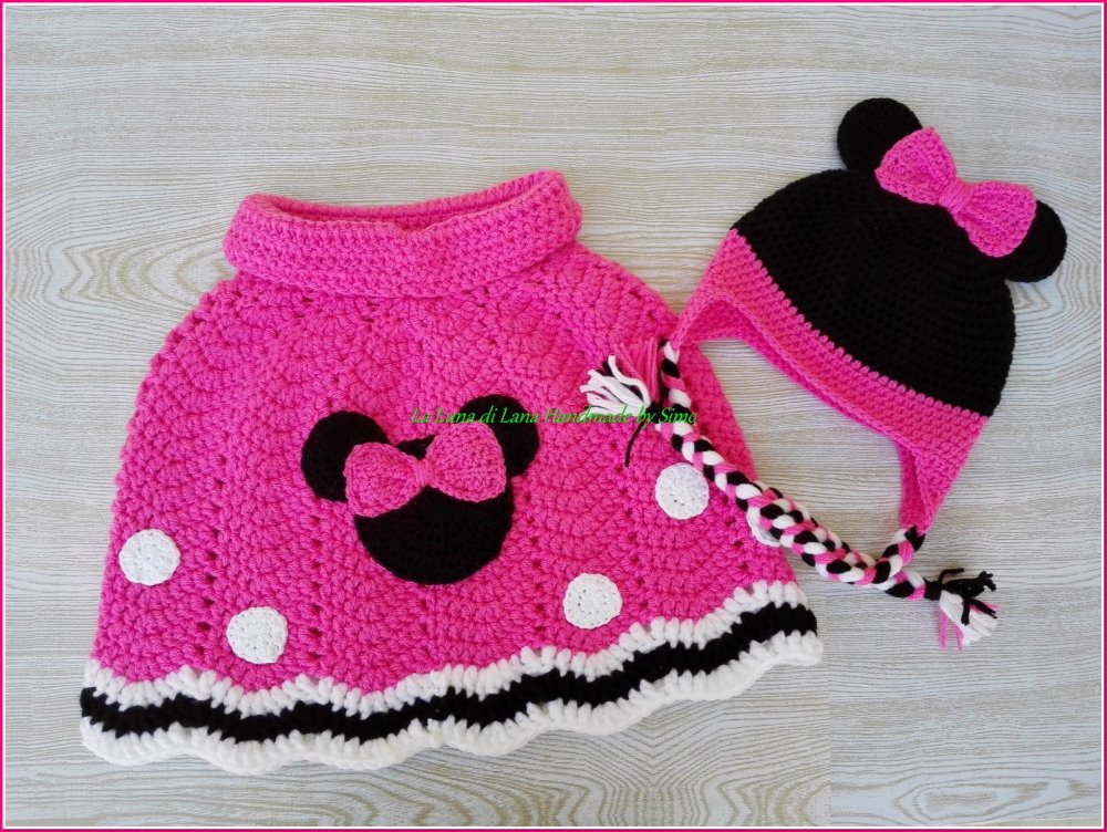 Poncho a uncinetto e cappellino per bambina o beb ispirato a Minnie