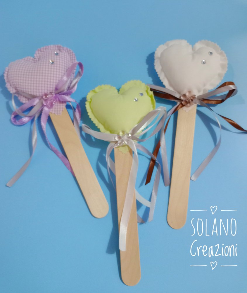 Cuori in tessuto decorativi