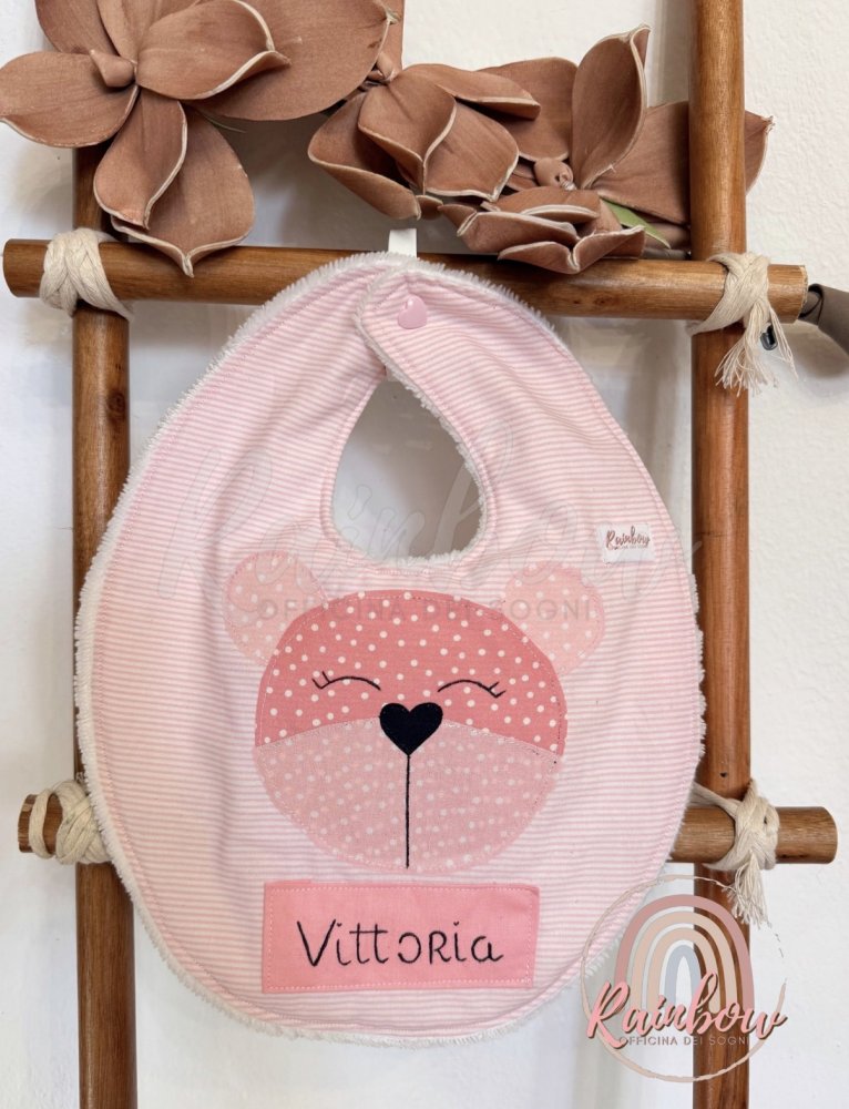 Bavaglino neonato con personaggio e nome personalizzato