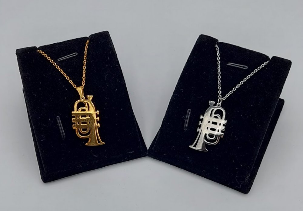 collana con tromba
