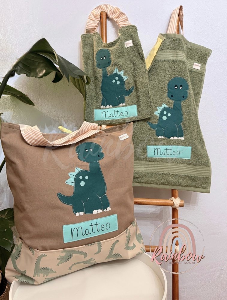 Set asilo - Sacca cambio, asciugamano e bavaglino personalizzati