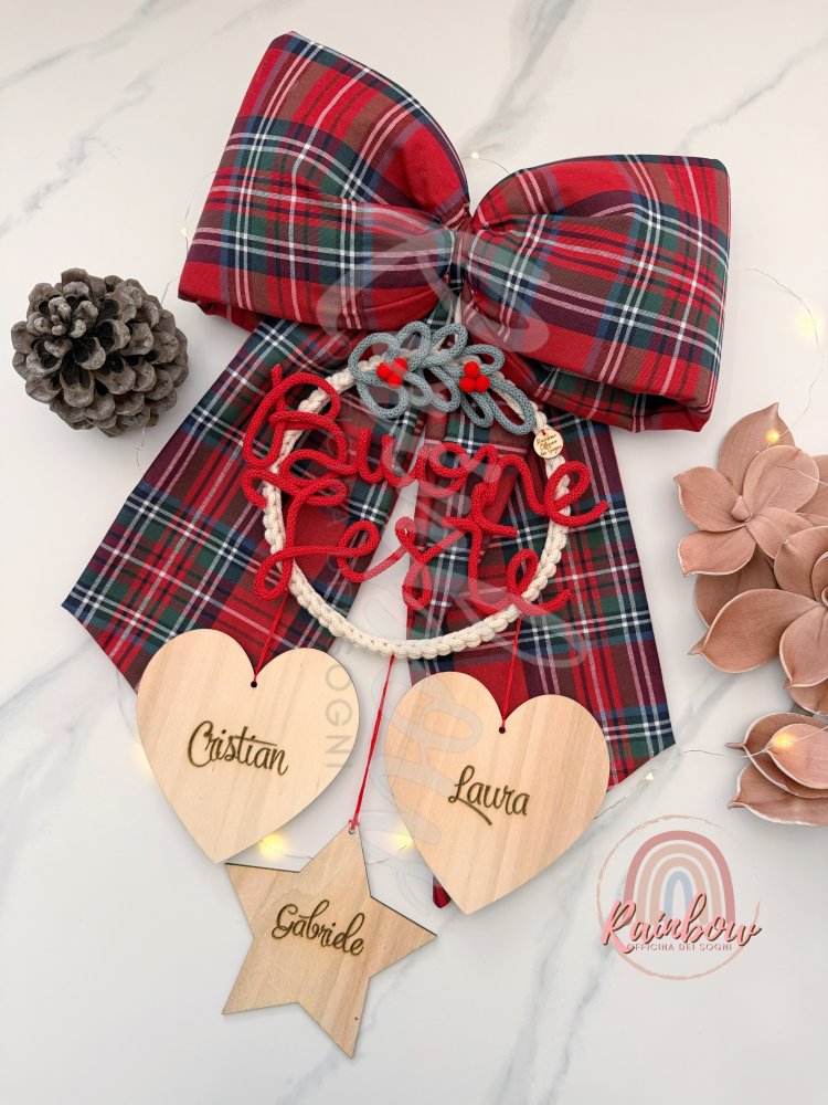 Fiocco natalizio personalizzato con i nomi della famiglia