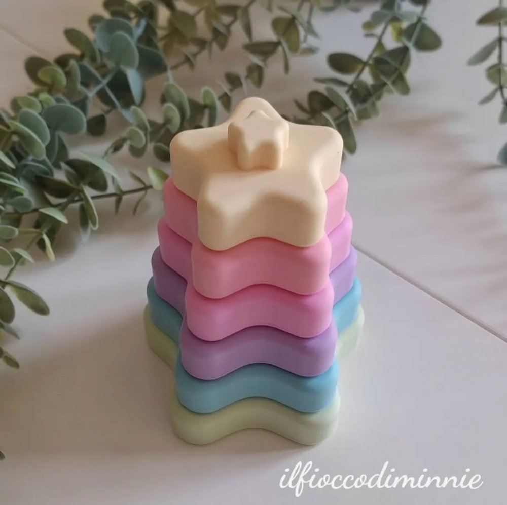 Gioco impilabile stella in silicone alimentare  per bimba