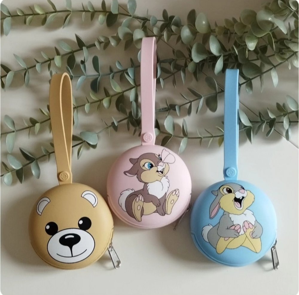 Custodia in silicone per ciuccio e catenella con zip