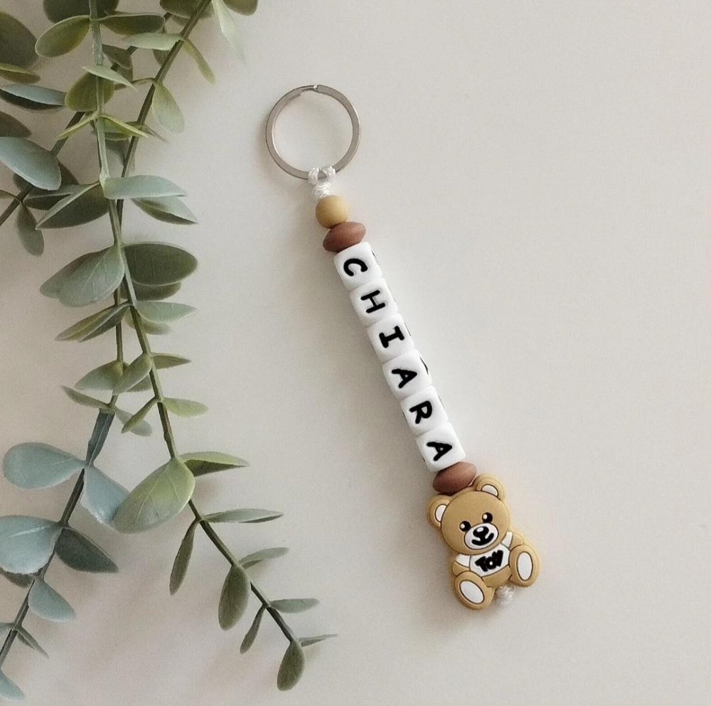 Portachiavi personalizzato in silicone, nome e 1 sagoma
