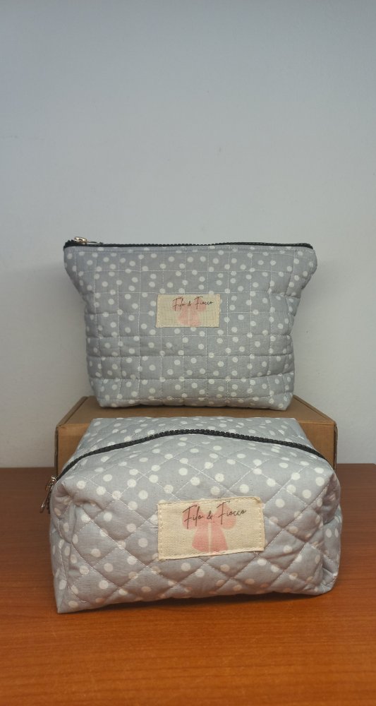 Pochette Grigie a Pois in Cotone � Astuccio e Beauty Case Artigianali (2 Misure)