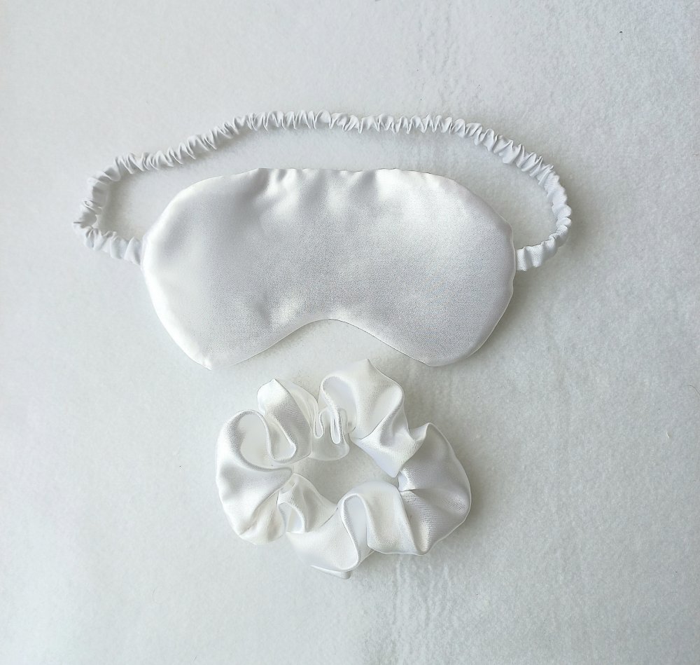 Mascherina Notte in Raso Bianco 