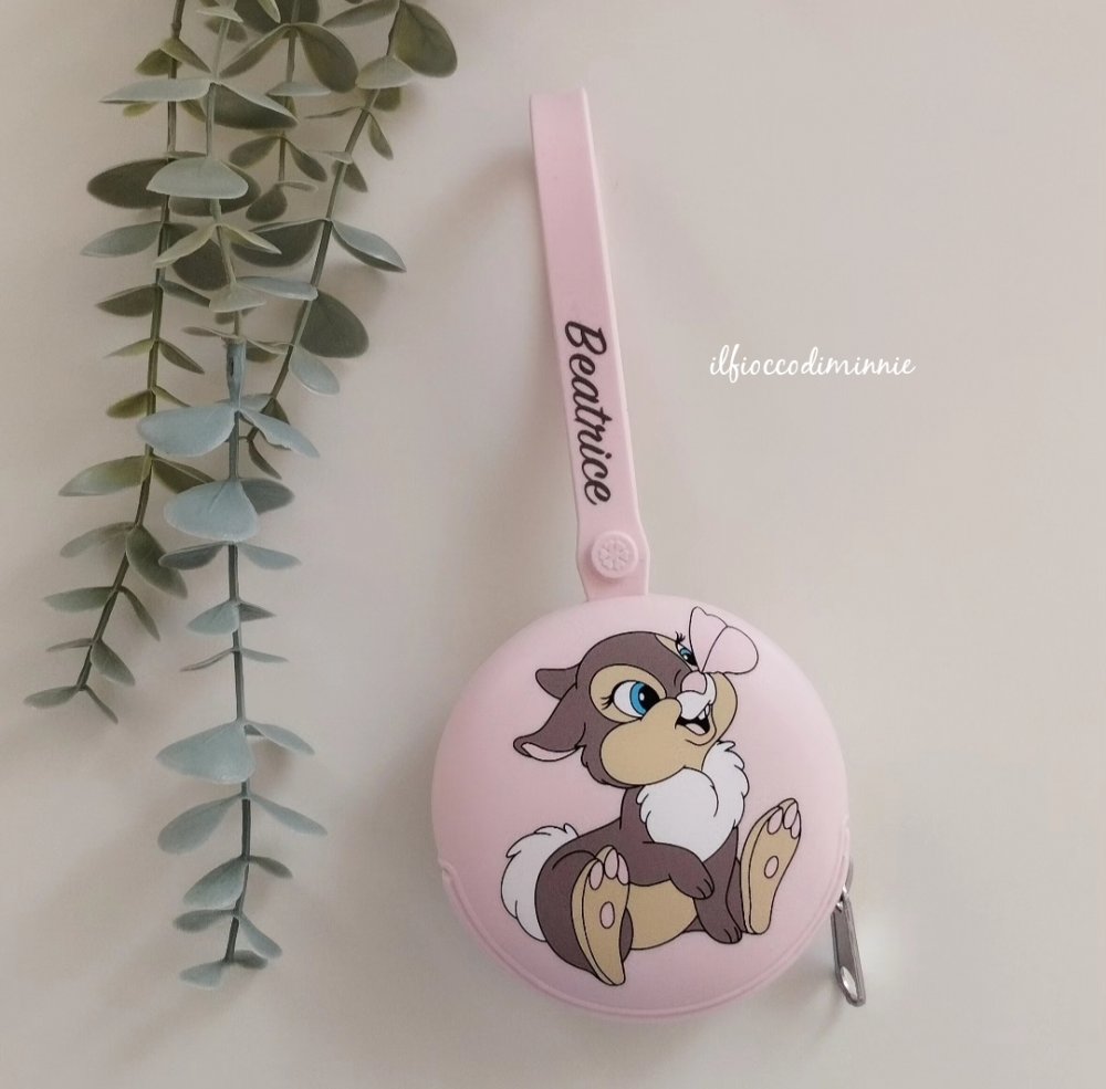 Custodia in silicone con miss Tamburina, personalizzabile con nome, astuccio personalizzato per catenella e ciuccio
